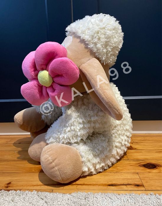 Miś owca z kwiatkiem 45cm