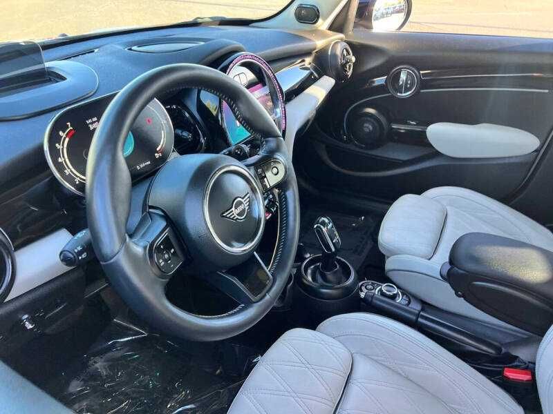 2022 MINI Hardtop 4 Door