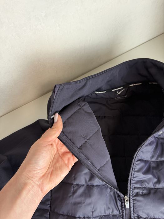 Жіноча куртка Nike Therma Fit, розмір XS