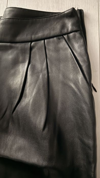 Штани шкіряні  Mango p.38
