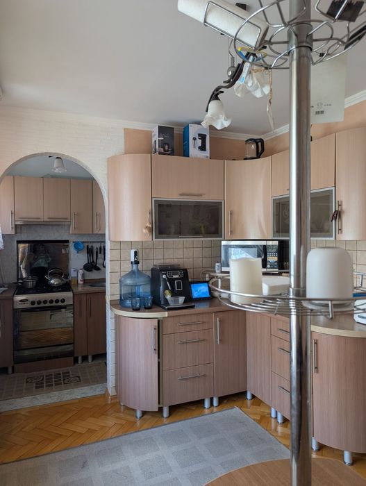 Продам 3 кімнатну квартиру