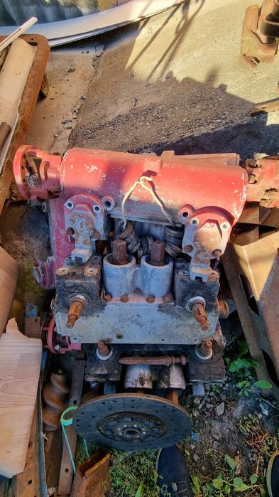 Запчастини до жатки.