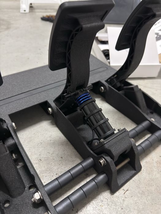 Fanatec pedais csl elite pedals V2