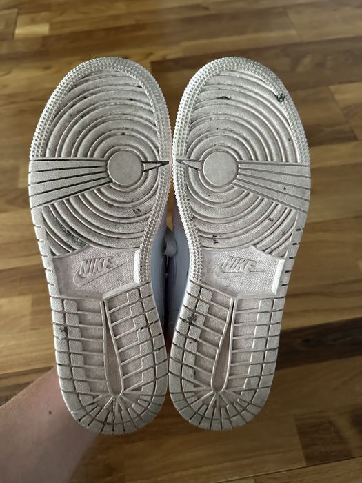 Buty Air Jordan 1 Mid (GS) Różowe