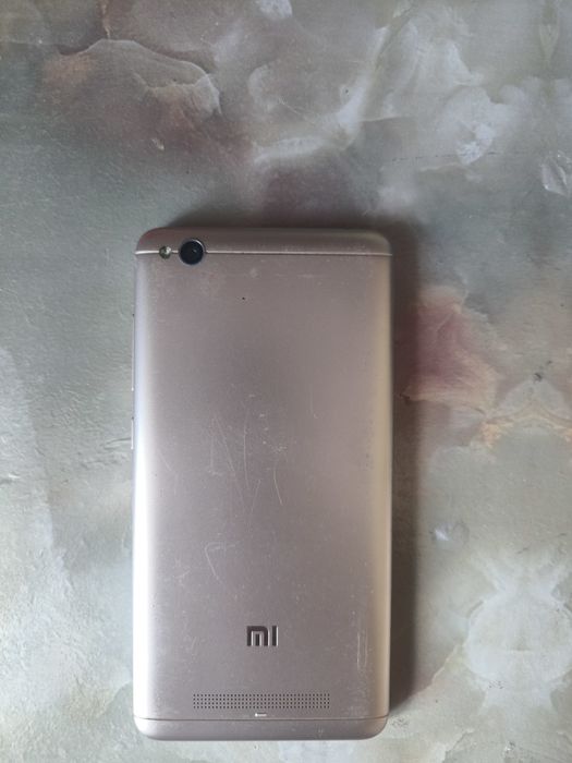 Смартфон Xiaomi Redmi 4A