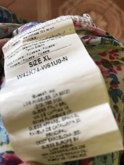 Sukienka Guess orginalna