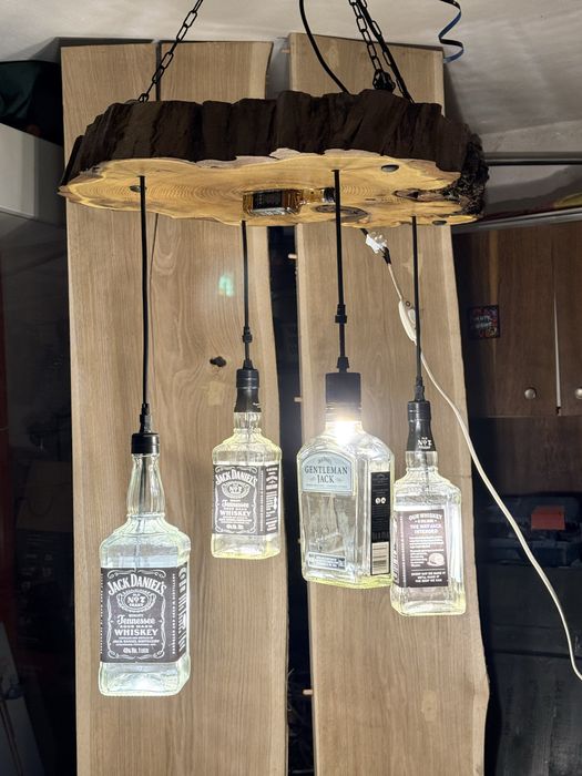 Żyrandol do męskiej jaskini