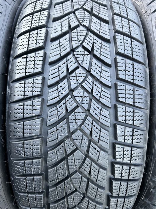 Opony 215/50R19 Goodyear UltraGrip Performance+ 23 rok