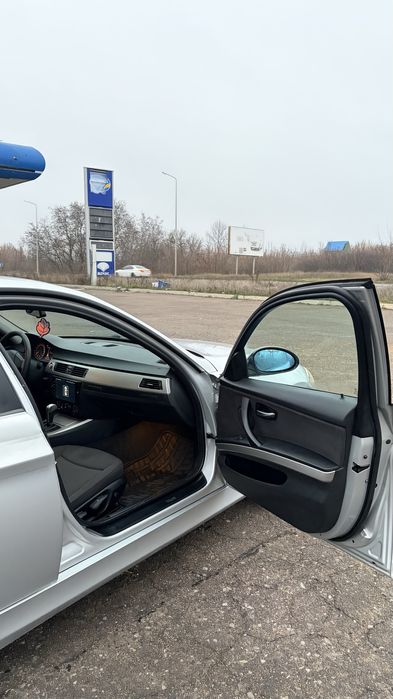 Bmw E90 2.0 дізель на автоматі