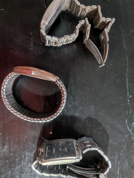 Годинники наручні  б/у