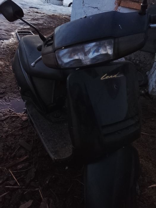 Хонда леад аф20.