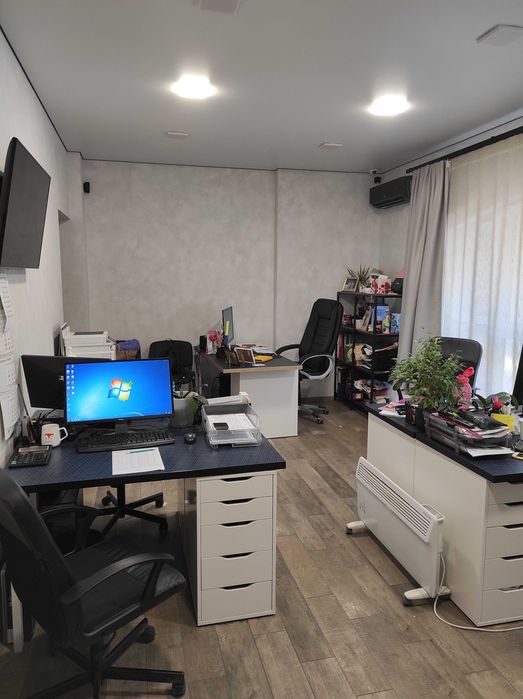 Красивый небольшой офис в центре. ЖК Замок Цветов