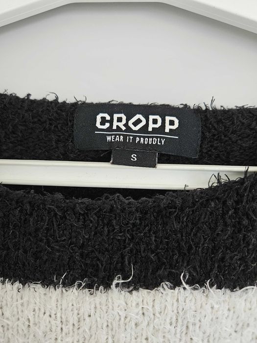 Sweter w paski biało-czarne włochaty Cropp S