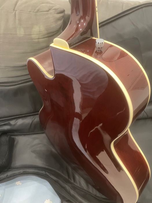 Guitarra Semi-Acústica GRETSCH G5420T