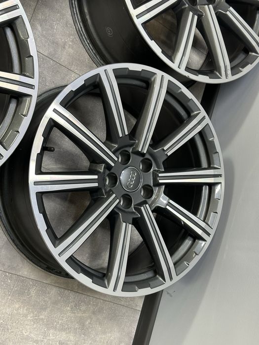 Оригінальні диски Audi Q7, SQ7 4M 5x112 R20! 4M0601025AD