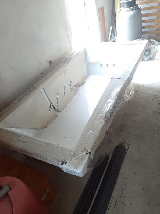 Banheira Hidromassagem NOVA