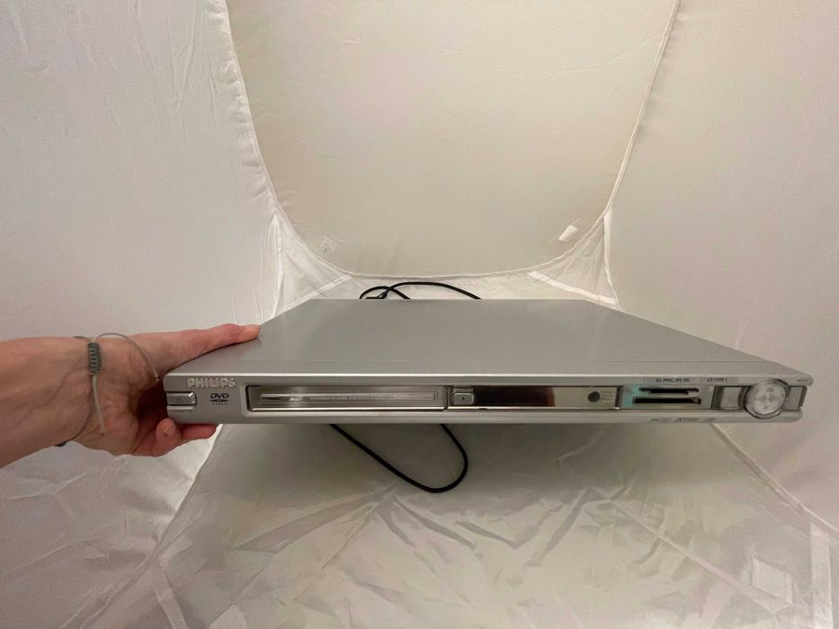 Odtwarzacz DVD Philips DVP3040 - solidny