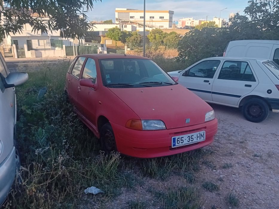 Fiat Punto uma máquina