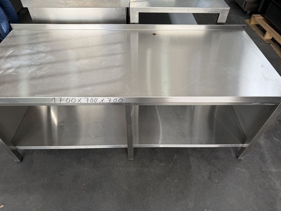 Bancada de trabalho * Mesa*