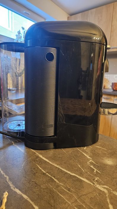 Máquina nespresso vertuo plus