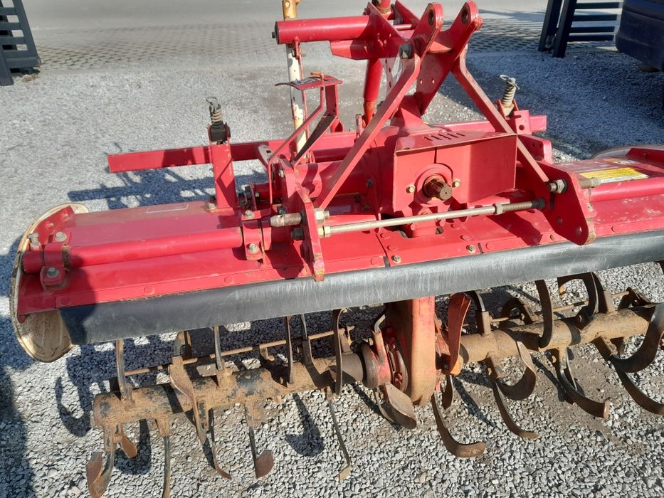 Glebogryzarka yanmar