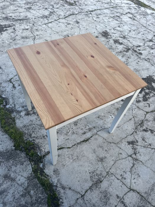 Mesa branca ikea