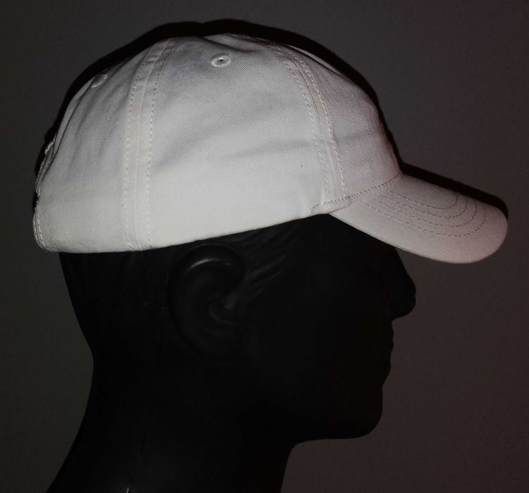 Czapka z daszkiem GANT biała unisex XL 56 -58 cm