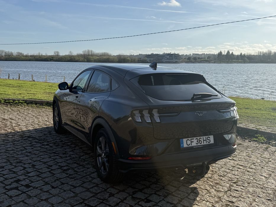 Ford Mustang Mach-E RWD | 11/2021 | 269cv | Elétrico