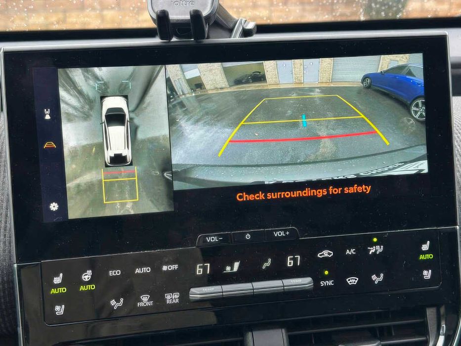 Toyota BZ4X      2023