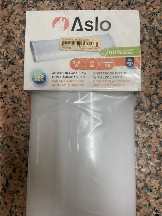 Candeiro de tecto cozinha