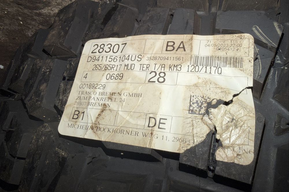 Комплект нових всесезонних шин BFGoodrich Mud-Terrain T/A KM3 LT265/65R17 120/117Q