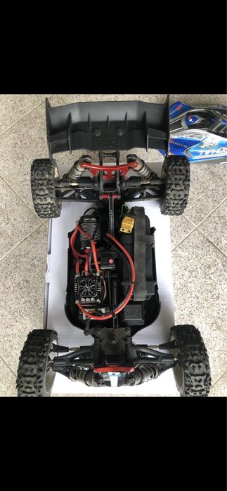 arrma typhon 6s v5