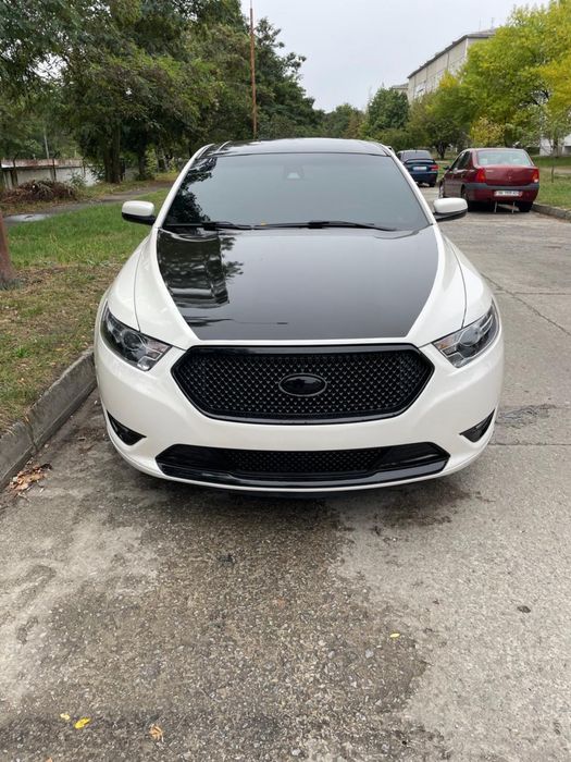 Ford Taurus 2018