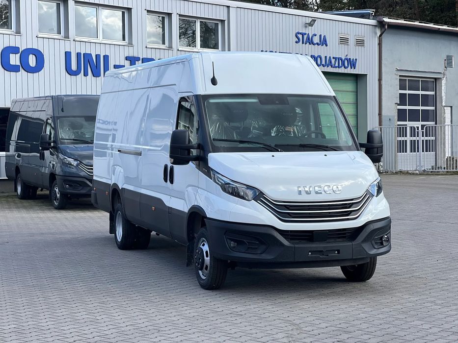 Iveco Daily  Blaszak na bliźniaku
