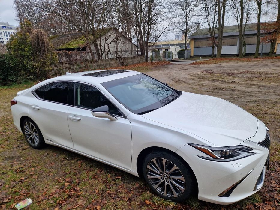 Lexus ES Niezawodny Lexus ES 300 h BE+ cesja leasingu
