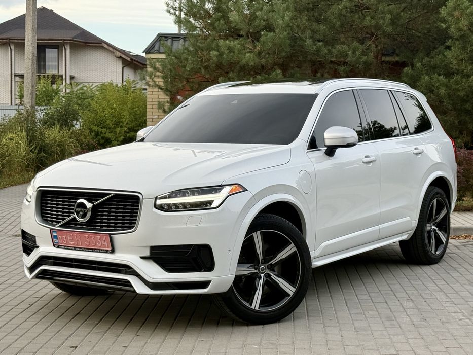 Volvo XC90 R-Design