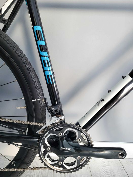 CUBE CROSS RACE Disc / Shimano 105 / GRAVEL / rozmiar 58