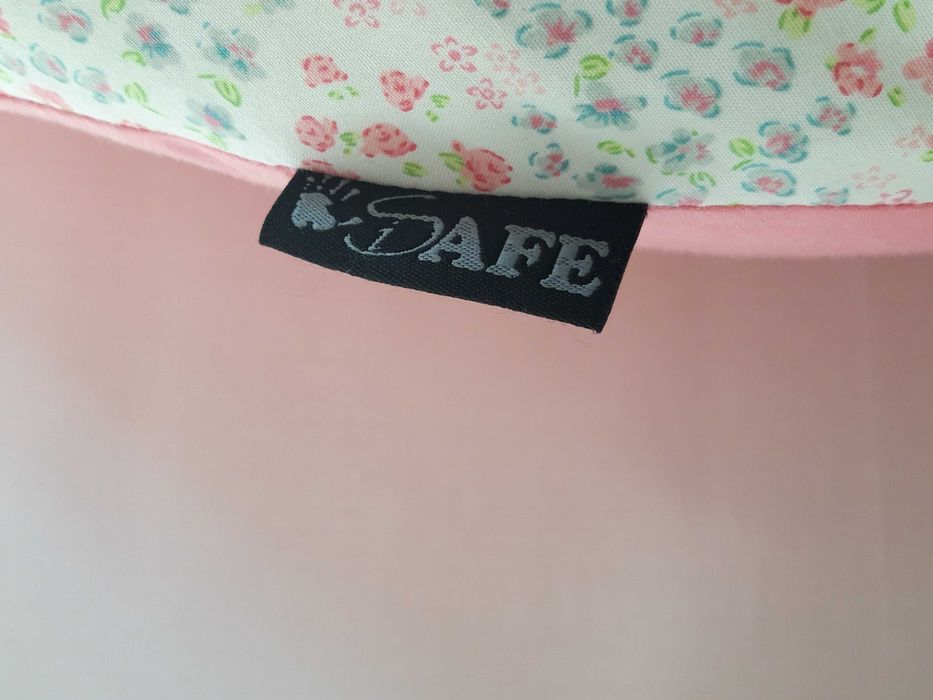 Poduszka do karmienia dziecka