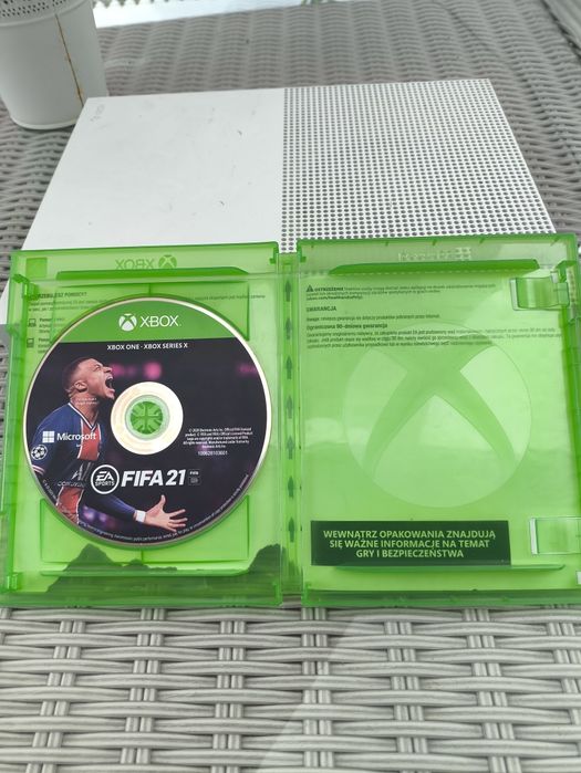 Konsola Xbox one S 500gb + gra FIFA 21 #193/1