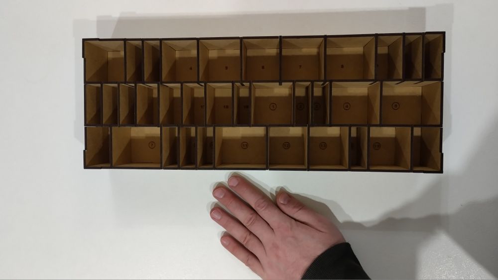 Pudełko hdf z przedziałkami