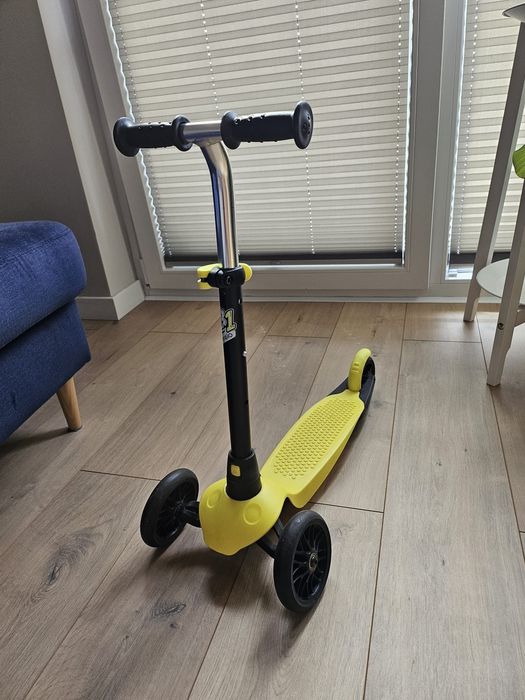 Hulajnoga z Decathlonu Oxelo B1