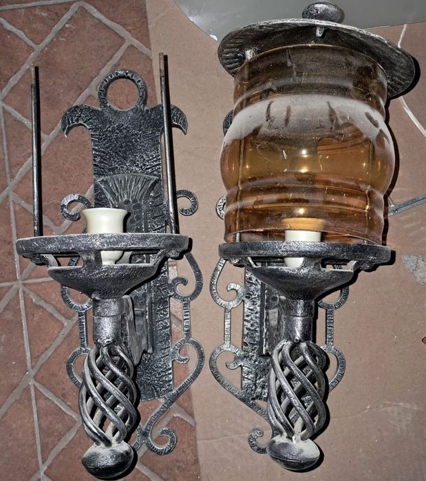 Candeeiros em bom estado