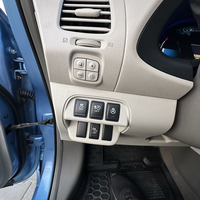 Nissan Leaf 2012