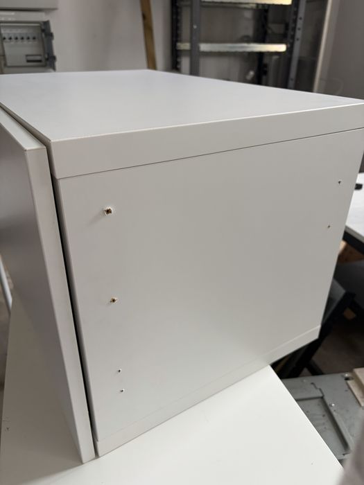 Ikea besta szafka ścienna