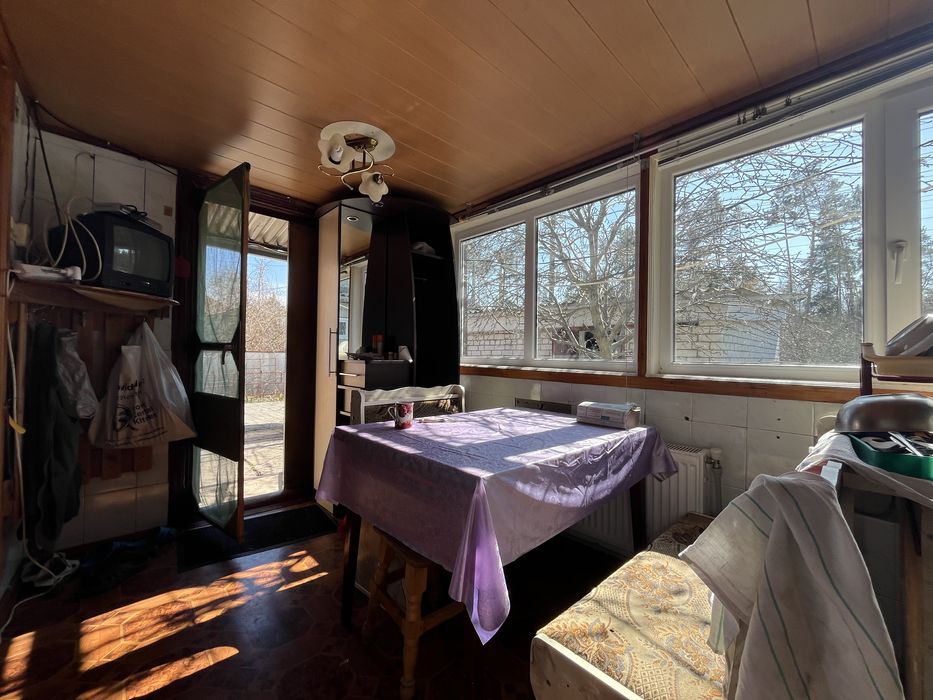 Будинок с Сокирна біля Дніпра