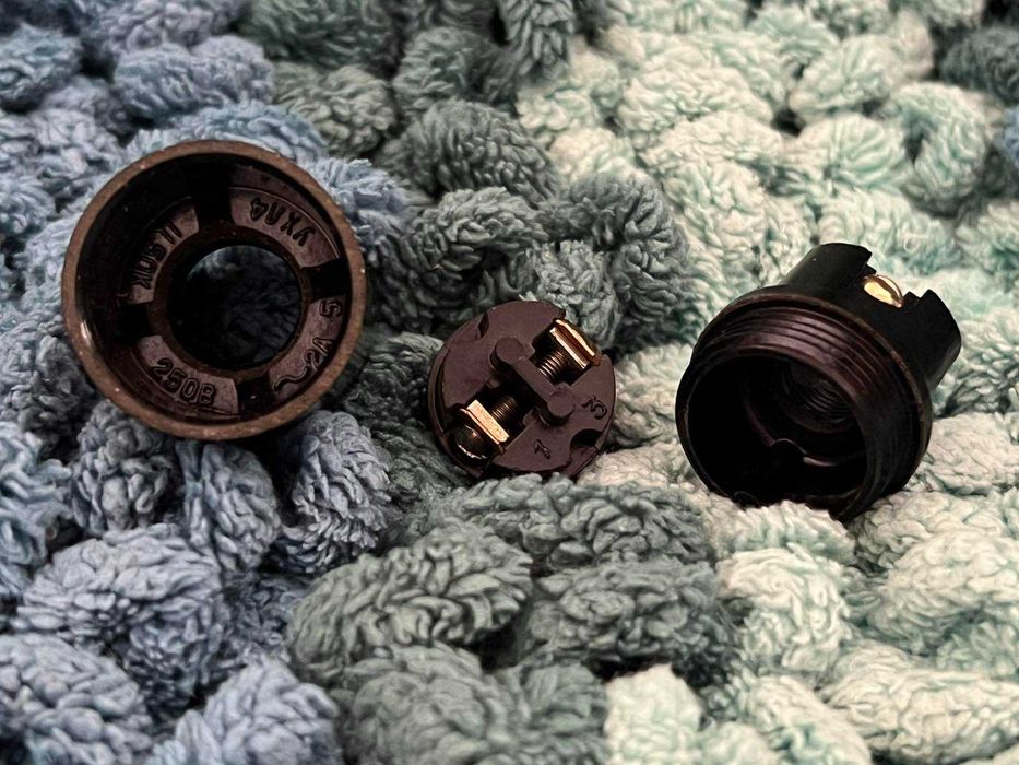 Патрон Е14 - УХЛ4 (подвесной) Цена - за ВСЕ 57шт