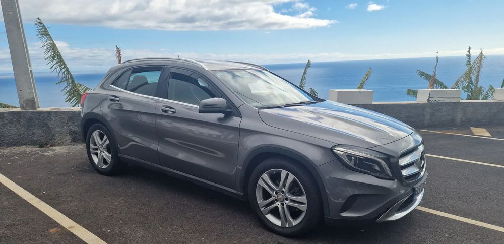 Mercedes-Benz GLA 220 CDI 4-Matic