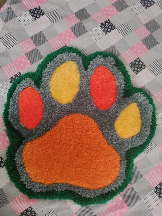 Mini Tapete / Quadro feito à mão em Lã acrílica.