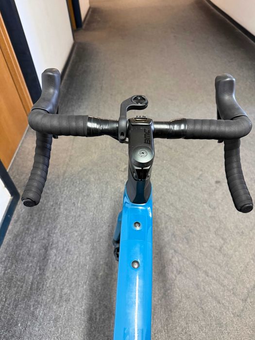 Rower szososowy BMC ROADMACHINE THREE 01 SRAM FORCE AXS 2x12 roz.S 51
