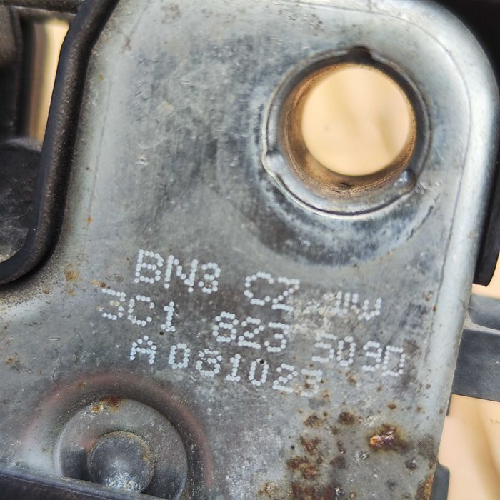 Vw Passat B6 Zamek Linka Maski kpl. 3C1823509D